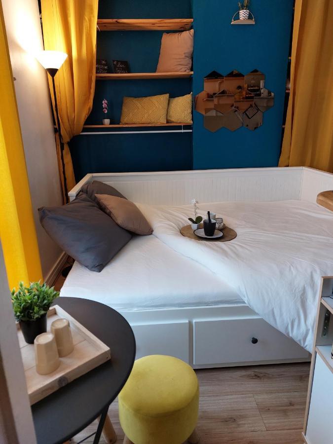 Joli - Proche Apartment